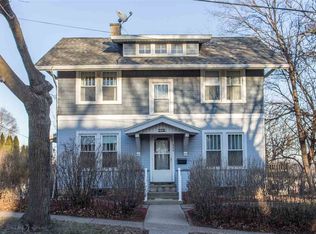 598 Needham Pl, Dubuque, IA 52001