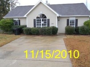 1402 Douglas St, Opelika, AL 36801