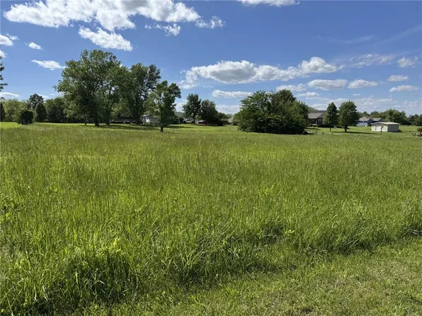 NE 1211th Rd, Knob Noster, MO 65336