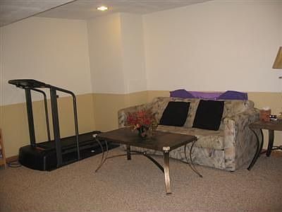 2nd image of 550 Charles Ave