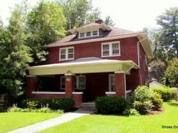 2028 Laburnum Ave SW, Roanoke, VA 24015
