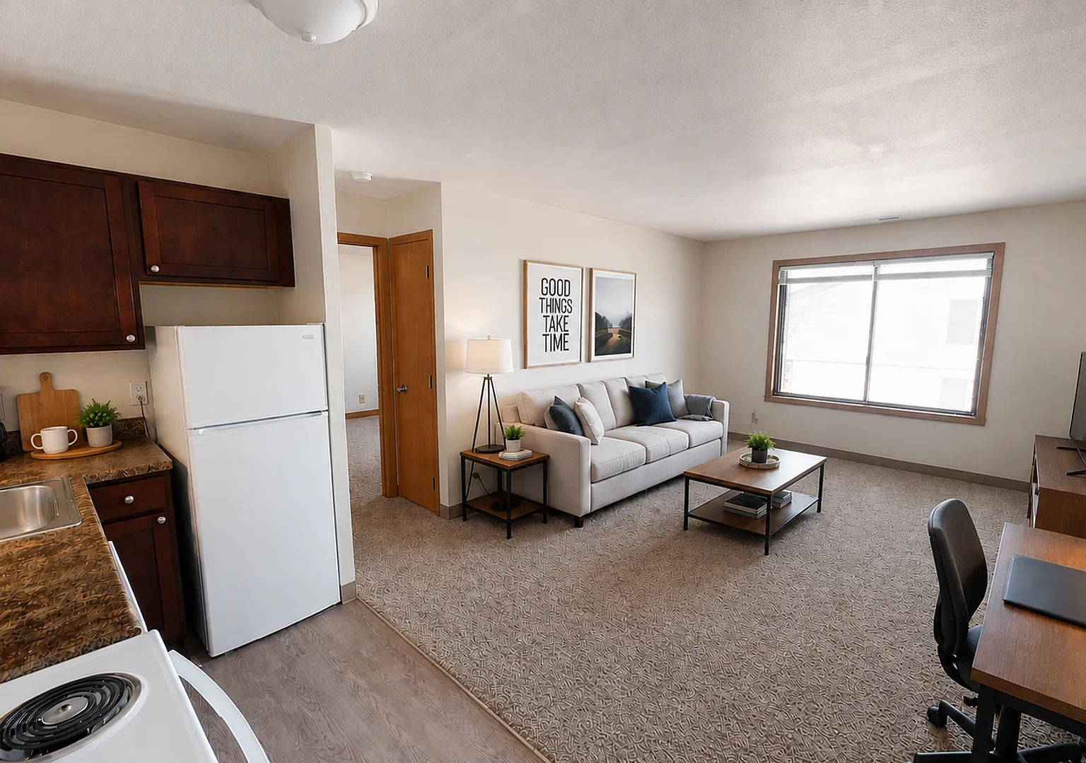 119 N. Hyland — Photo 3