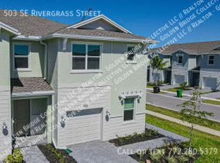 503 SE Rivergrass St, Port Saint Lucie, FL 34984