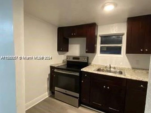 4th image of 427 N 14th St #Na