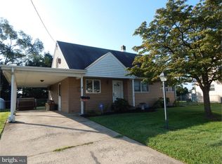 25 Downing Rd, Hamilton, NJ 08690