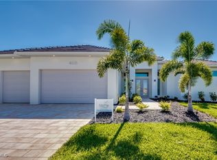 4825 SW 25th Pl, Cape Coral, FL 33914