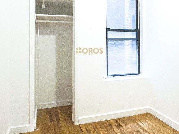 4th image of 324 E 13th St APT 7