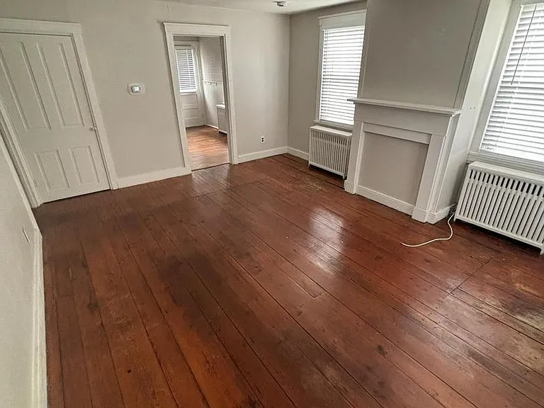 74 S Main St #B — Photo 2