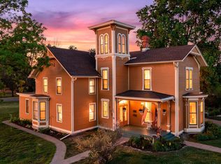 718 Vermillion St, Hastings, MN 55033