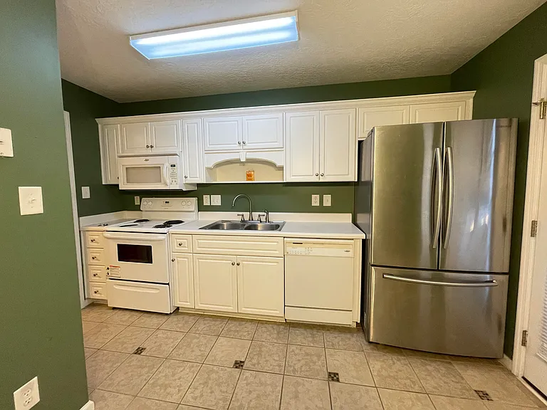 121 Brandimere Dr — Photo 4