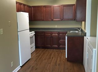 2412 West St, Lincoln, NE 68503