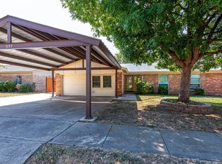 537 Saddle Ridge Ln, Saginaw, TX 76179