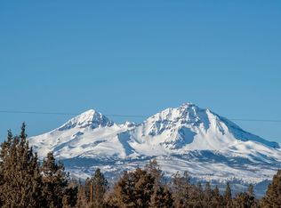 17915 Cascade Estates Dr, Bend, OR 97703