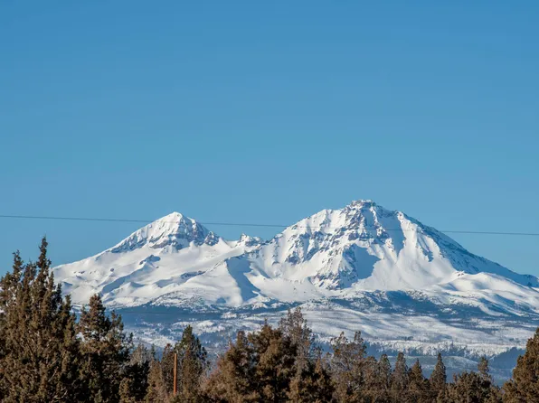 17915 Cascade Estates Dr, Bend, OR 97703