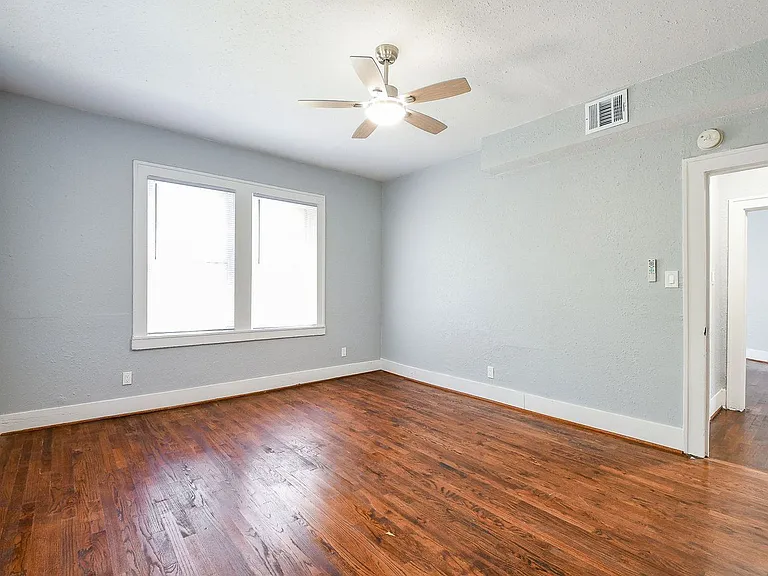 3015 Isabella St — Photo 24