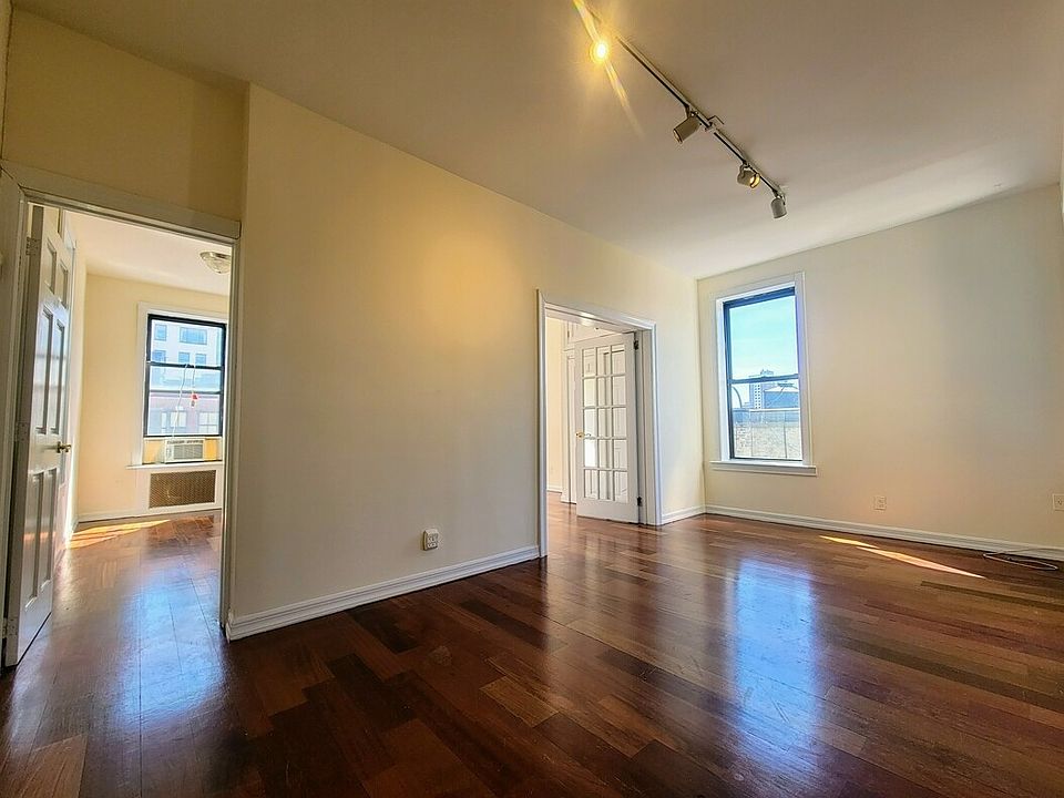 1st image of 274 W 19th St APT 6D