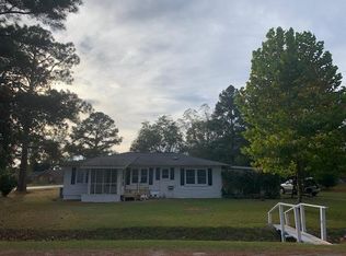 303 Old Mail Rd, Sylvester, GA 31791