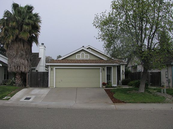 3rd image of 9268 Guillermina Ct