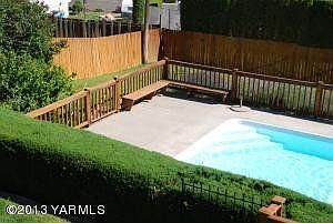 1st image of 5510 Hilltop Dr