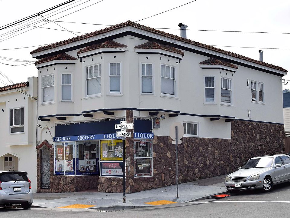 2nd image of 700-702 Naples St