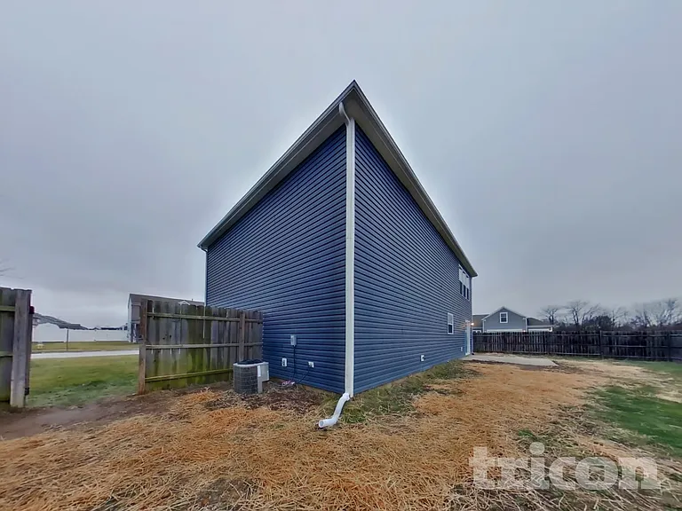 3338 Deerbrook Dr — Photo 19