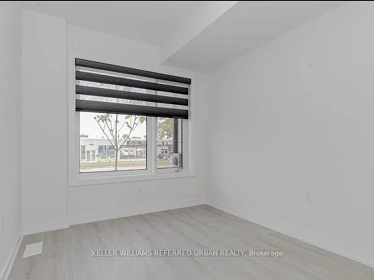 1579 Midland Ave — Photo 6