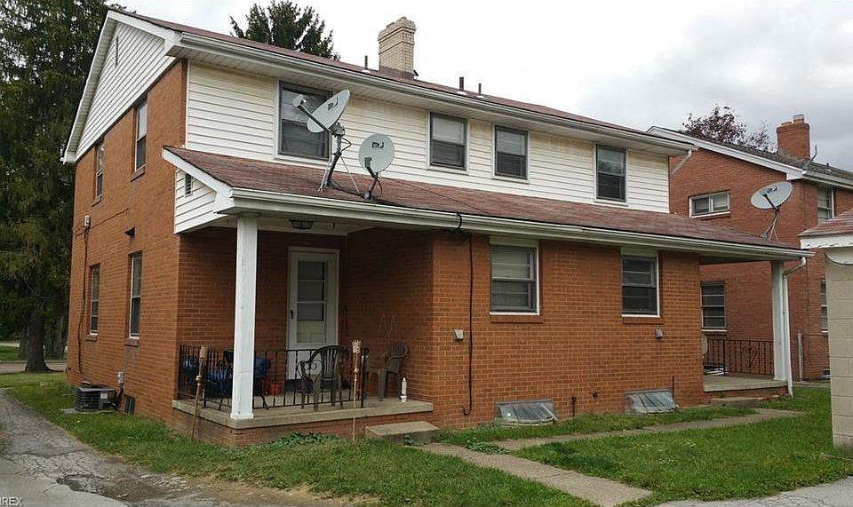 2nd image of 5117/5119 West Blvd