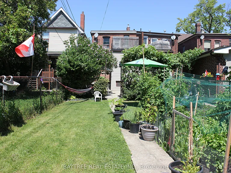 57 Carus Ave #LOWER — Photo 18