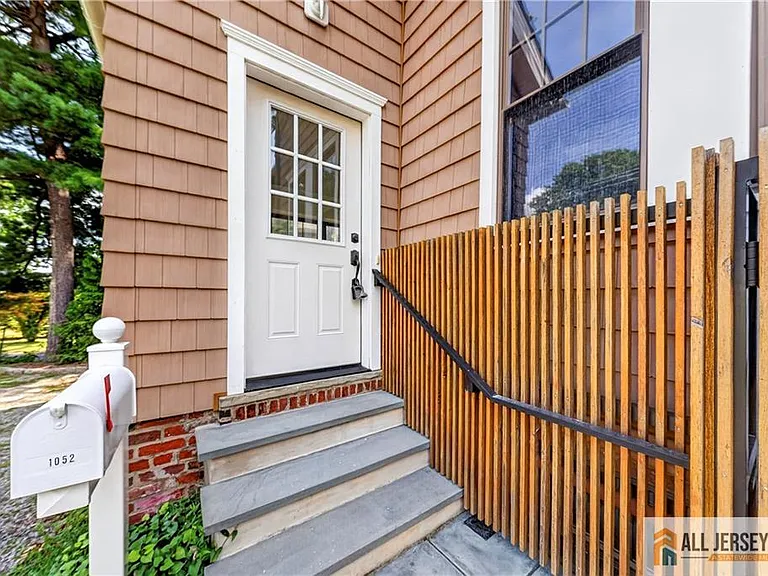 1048 Prospect St #1048 — Photo 3