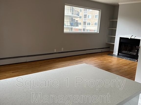 3rd image of 10036 117th St NW