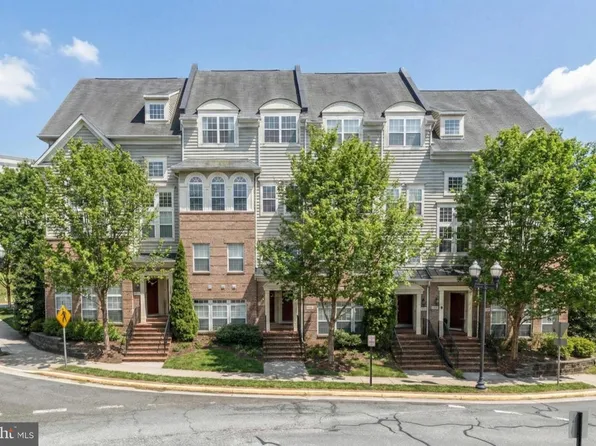 14492 Village High St, Gainesville, VA 20155