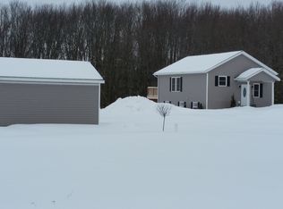 10746 Polifka Rd, Whitelaw, WI 54247