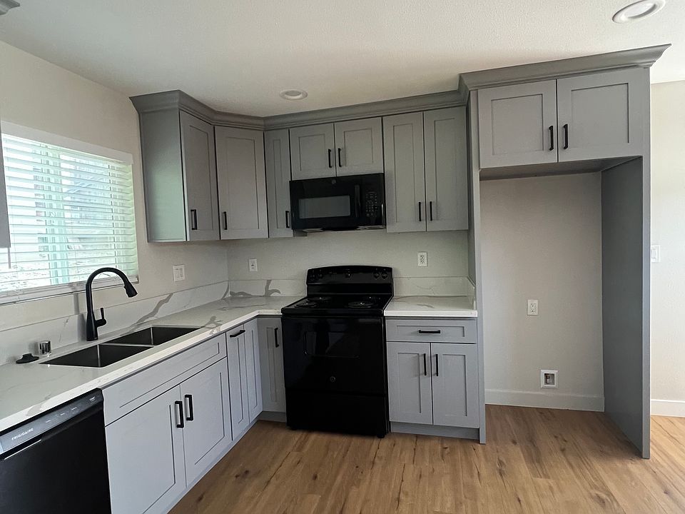 1st image of 5034 Taft St