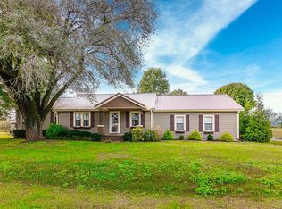 3 Park Grove Rd, Lawrenceburg, TN 38464