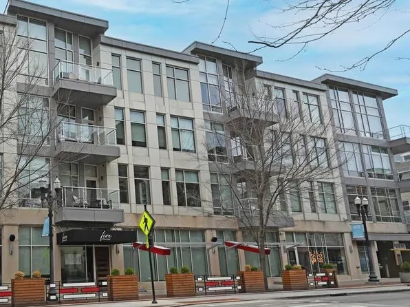 1 Mercer St APT 302, Cincinnati, OH 45202