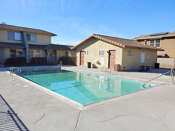 2nd image of 12420 Mount Vernon Ave #12420-2B-2B