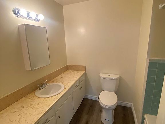 2nd image of 529 N Adams St #3