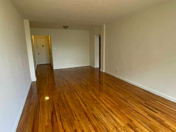 2nd image of 8929 163rd St APT 7J