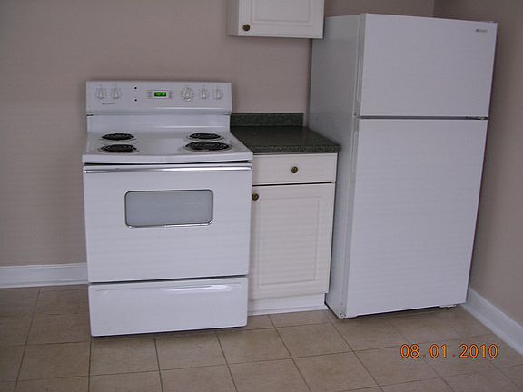 5th image of 217-219 S Whitney St