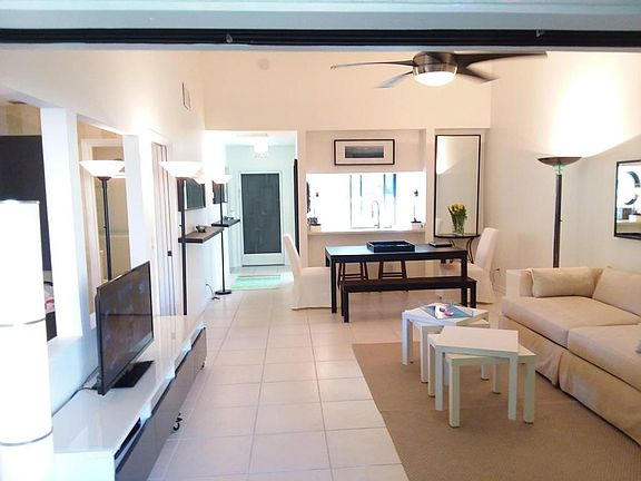 2nd image of 1405 S Federal Hwy APT 132