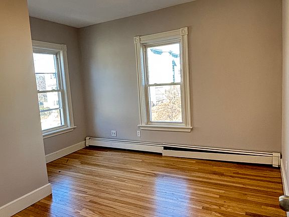 5th image of 713 Metropolitan Ave Floor 2
