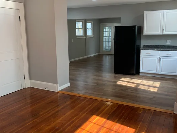 856 Lexington Ave, Zanesville, OH 43701