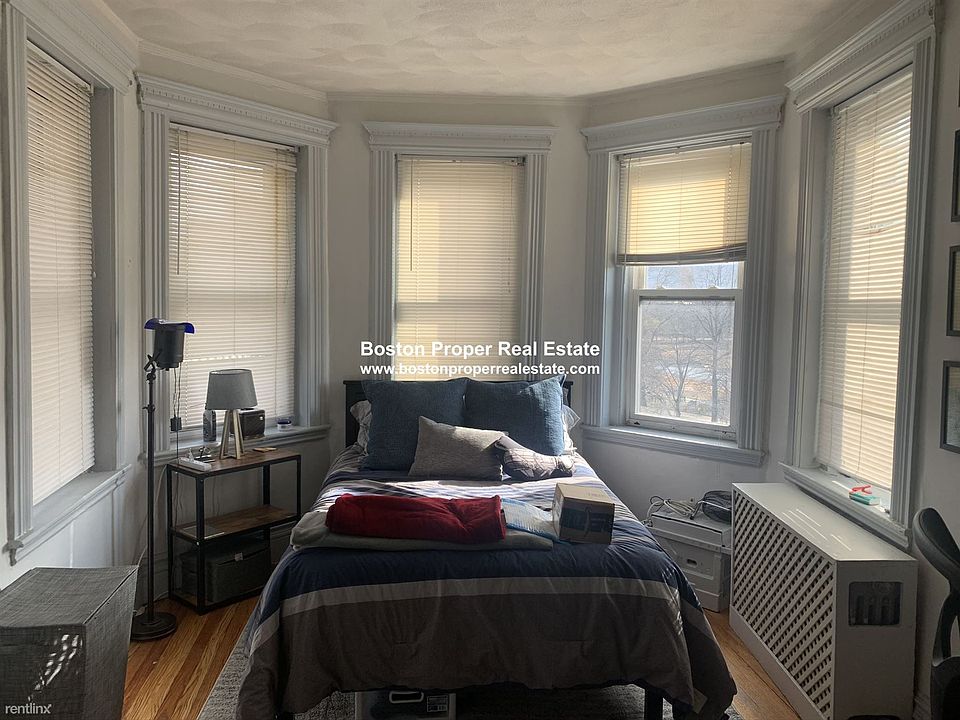 64 Charlesgate E #82 Boston - Fenway Unit Photo 1