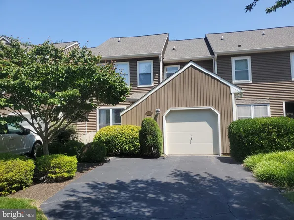 1610 Lakeview Cir, Yardley, PA 19067