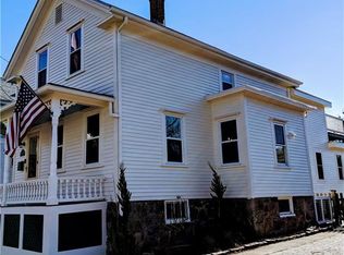 33 Webster St, Newport, RI 02840