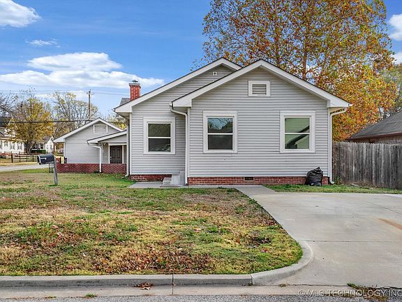 4th image of this home