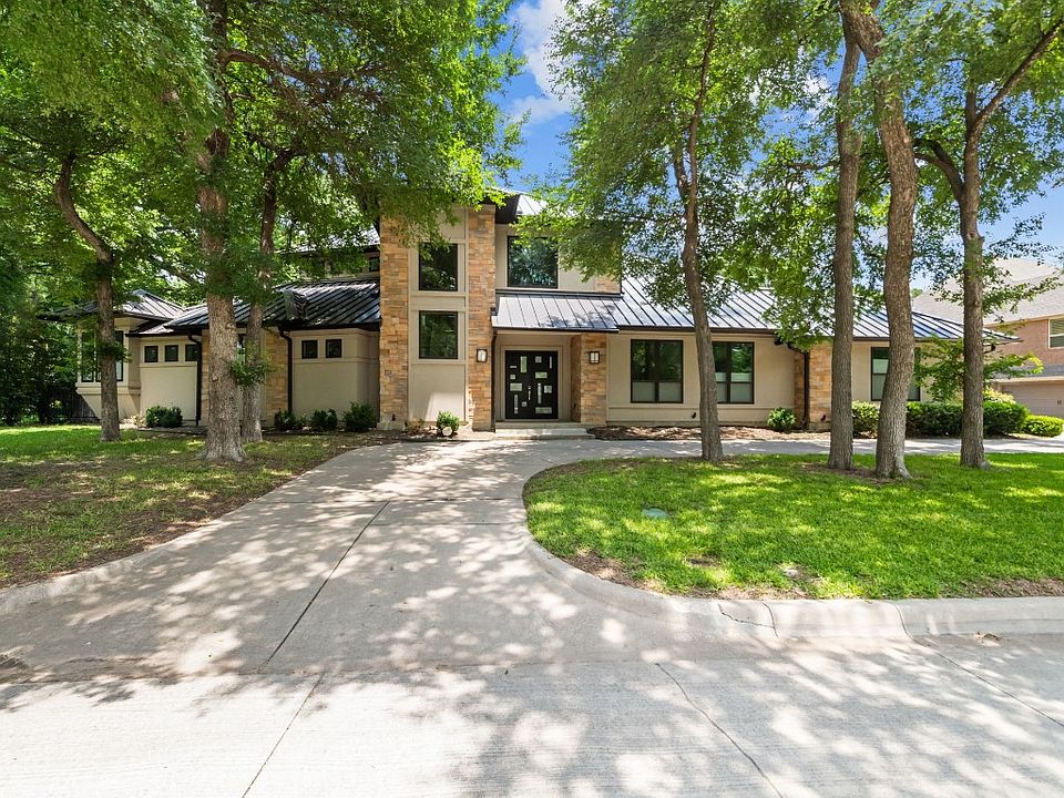1st image of 6109 Forest River Dr