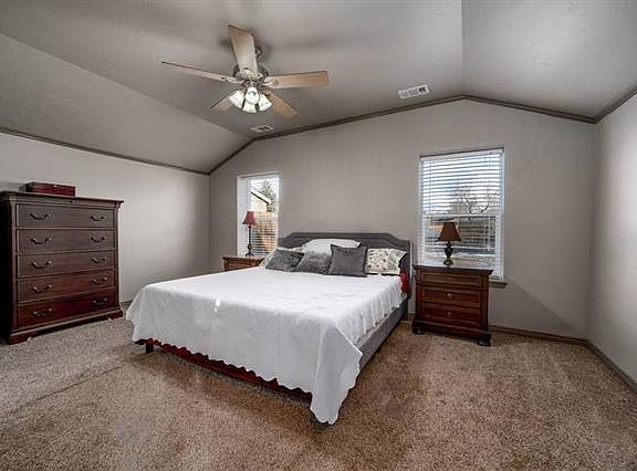 2nd image of 249 Lincoln Ln