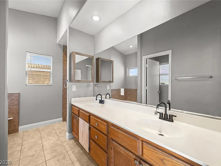 328 Waterwheel Falls Dr — Photo 31
