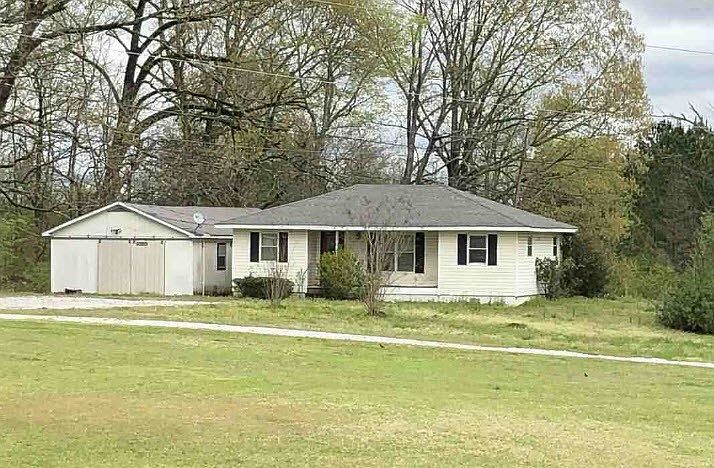2nd image of 516 Road 261